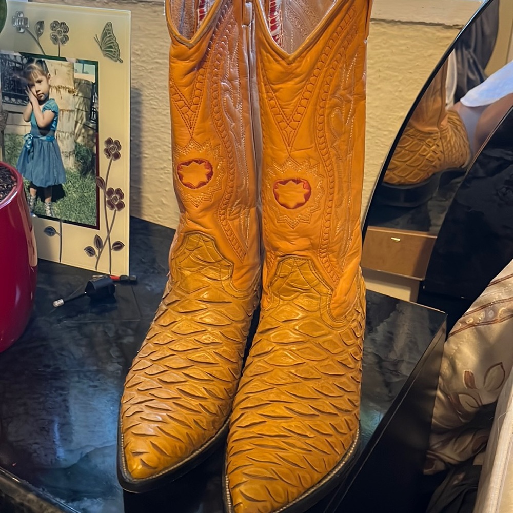 JAR Boots